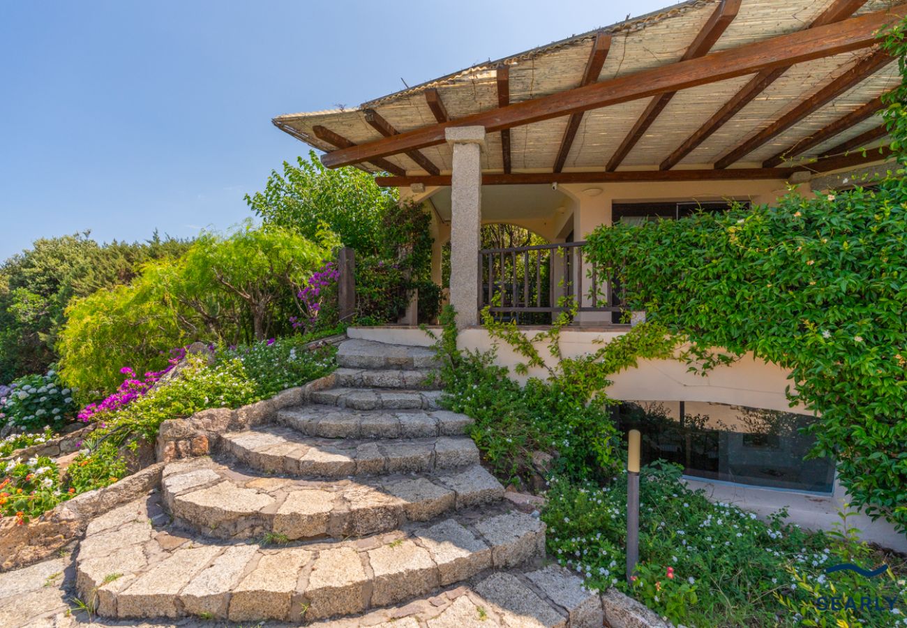 Villa a Porto Cervo - Esclusiva Villa a Pantogia - Porto Cervo