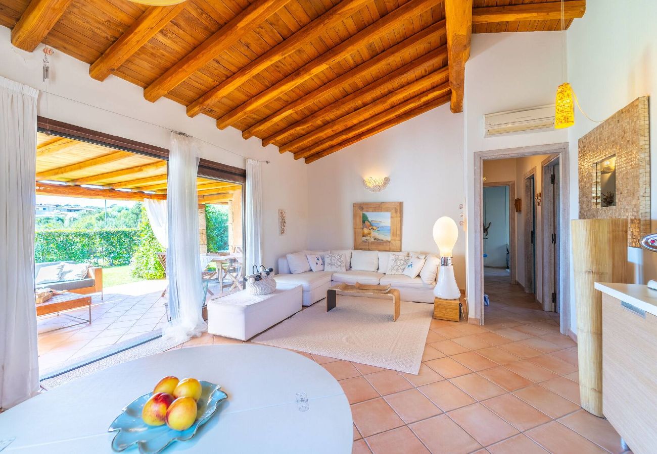 Villa in San Teodoro - Villa Molara Home - By Searly 