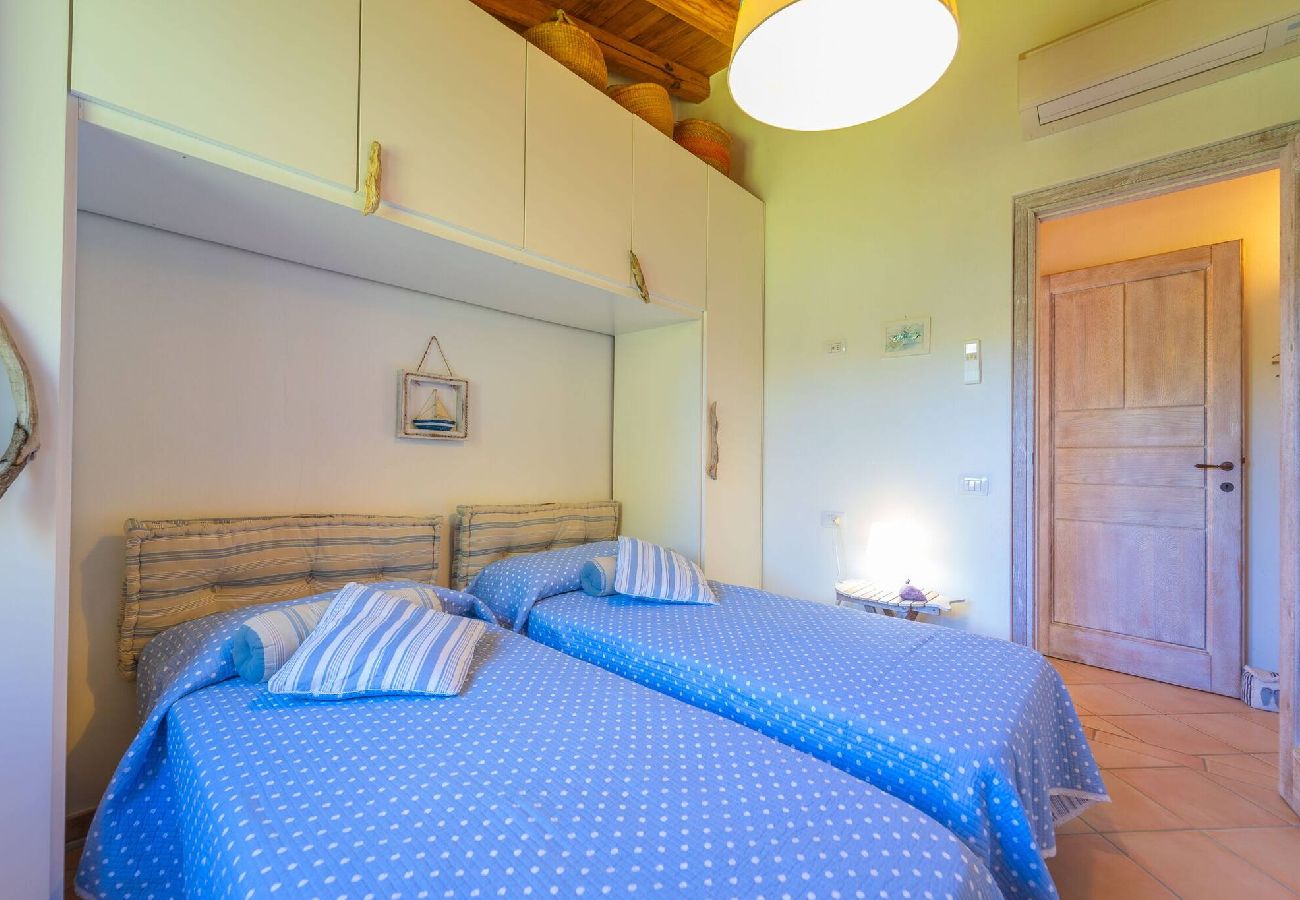 Villa in San Teodoro - Villa Molara Home - By Searly 