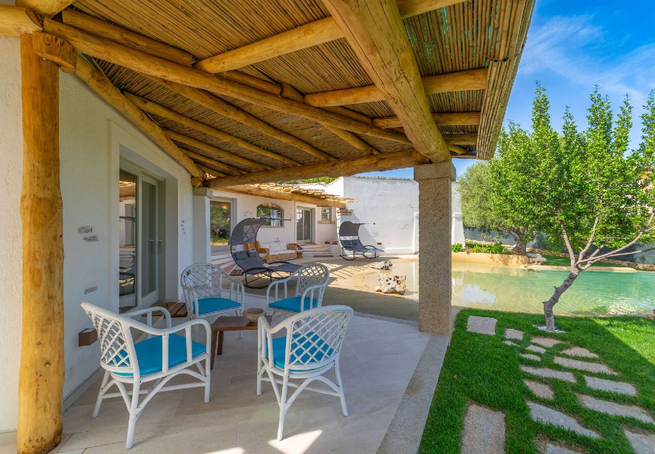 Villa in Porto San Paolo - D&V Luxury Villa - with heated swimming pool - By Searly 