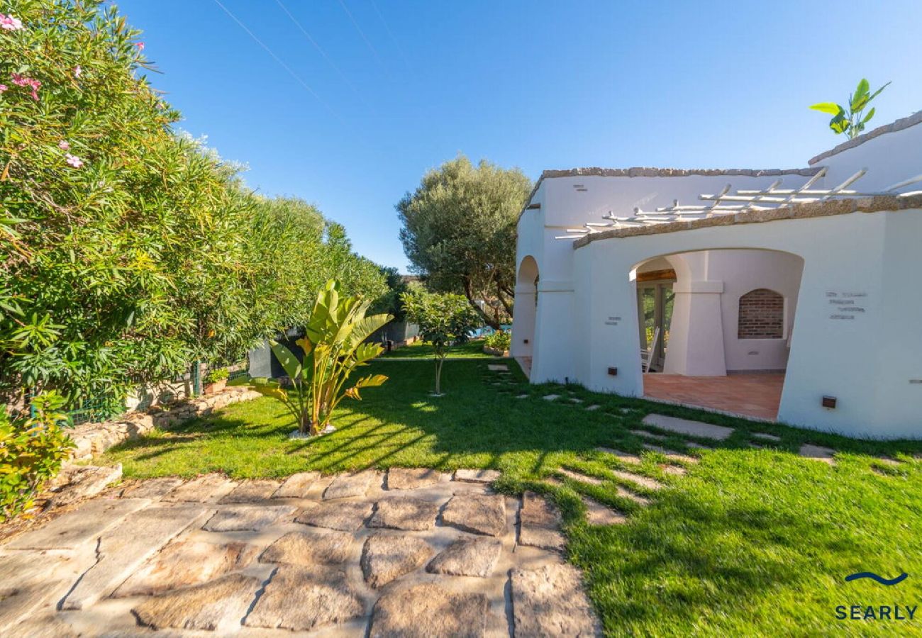 Villa in Porto San Paolo - D&V Luxury Villa - with heated swimming pool - By Searly 