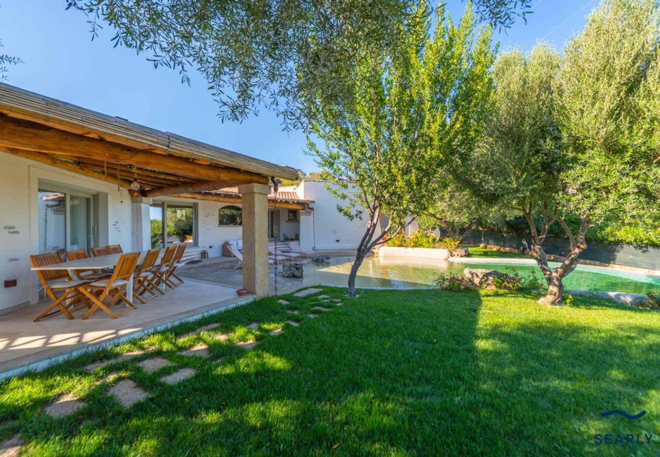 Villa in Porto San Paolo - D&V Luxury Villa - with heated swimming pool - By Searly 