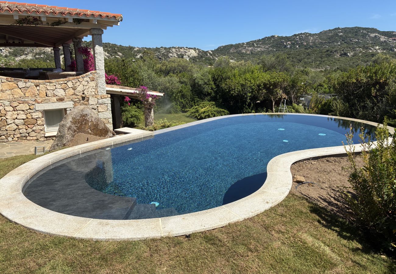 Villa in Porto Rotondo - Villa Alfa con Piscina Privata