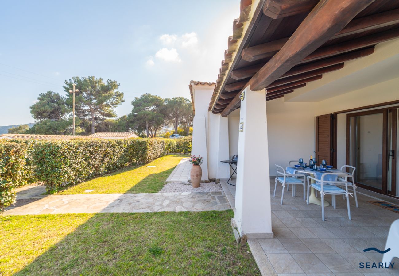 Villa in Baia Sant'Anna - Villa Harmony