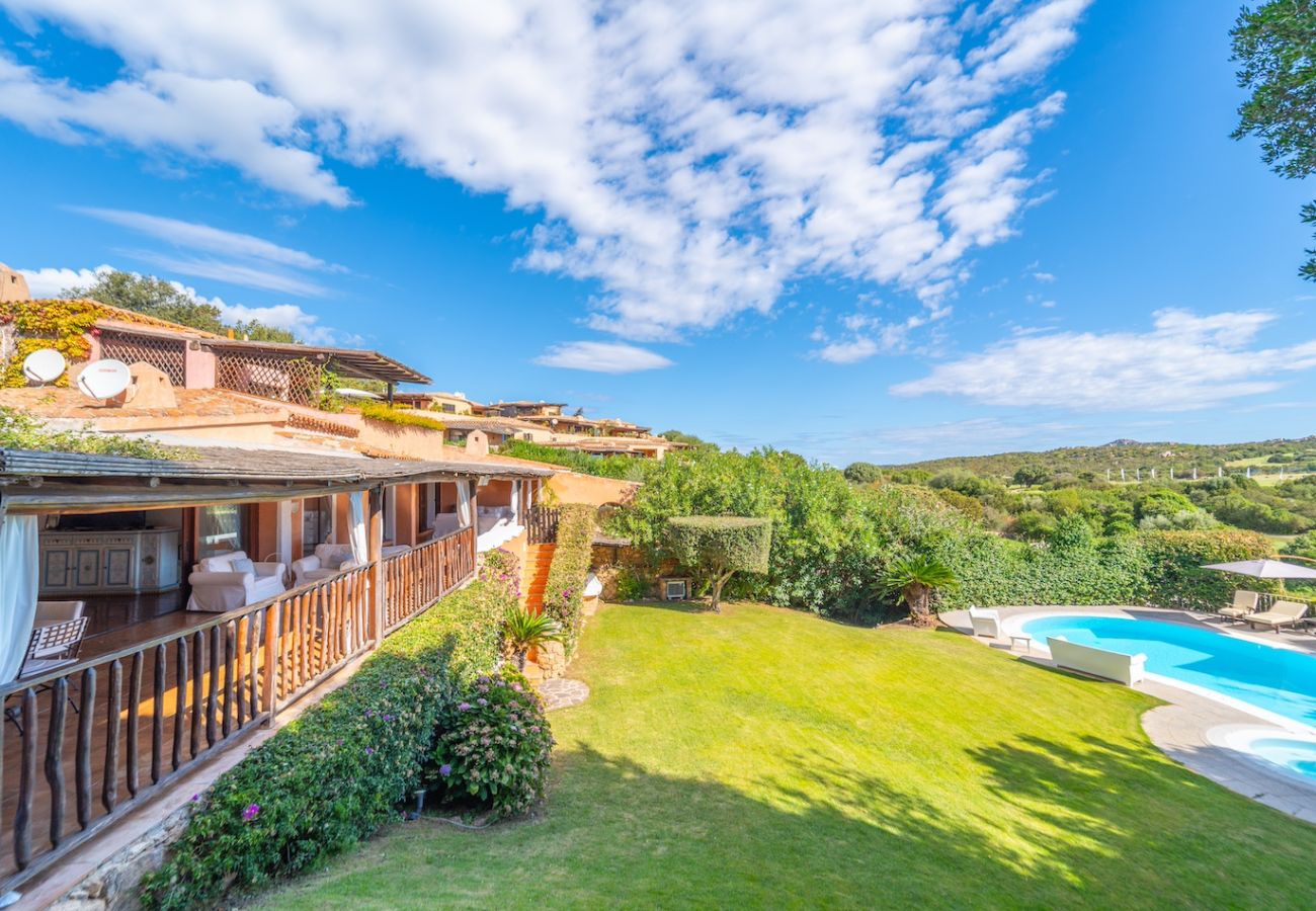 Villa in Porto Cervo - Villa Pevero Golf