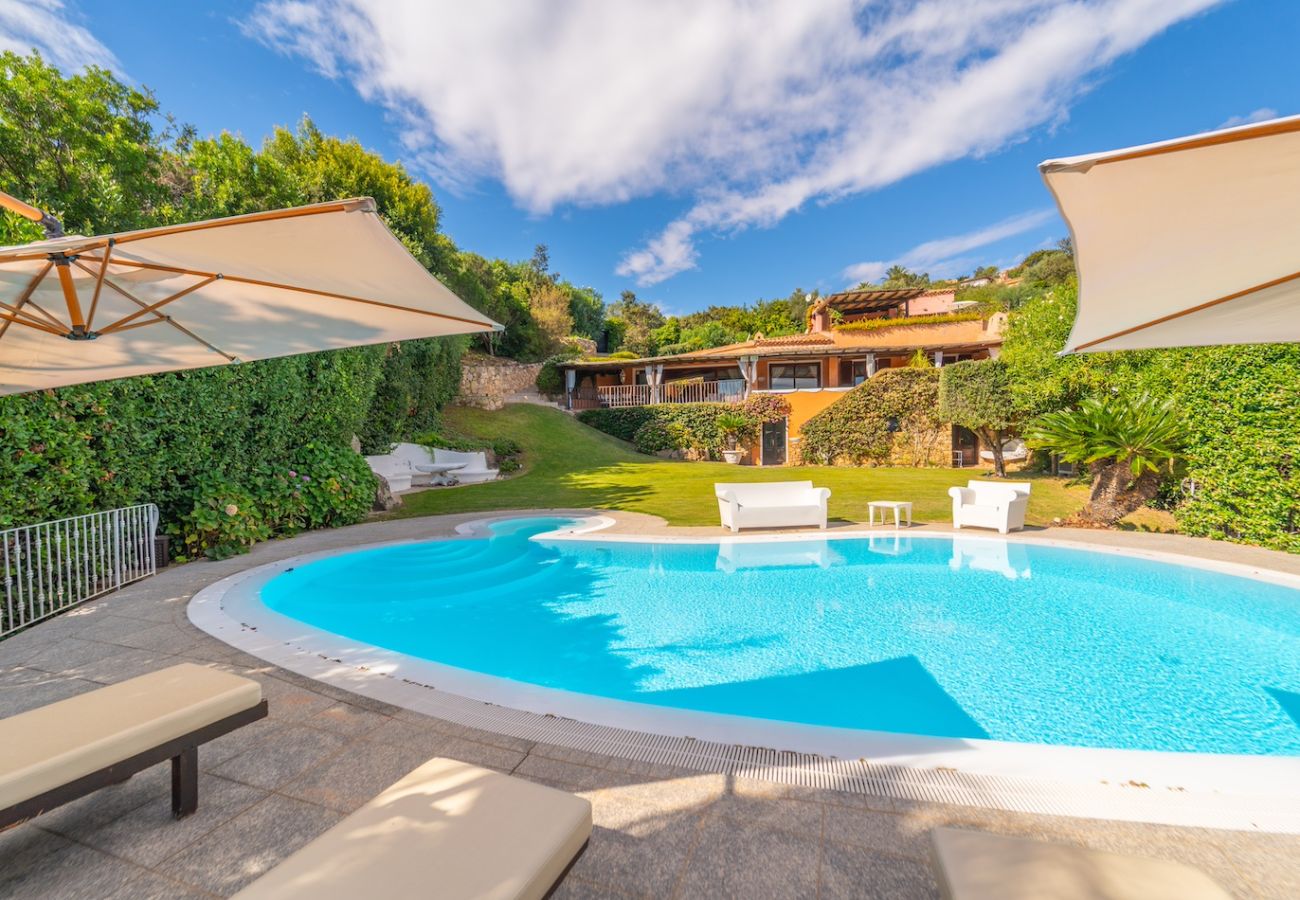 Villa in Porto Cervo - Villa Pevero Golf