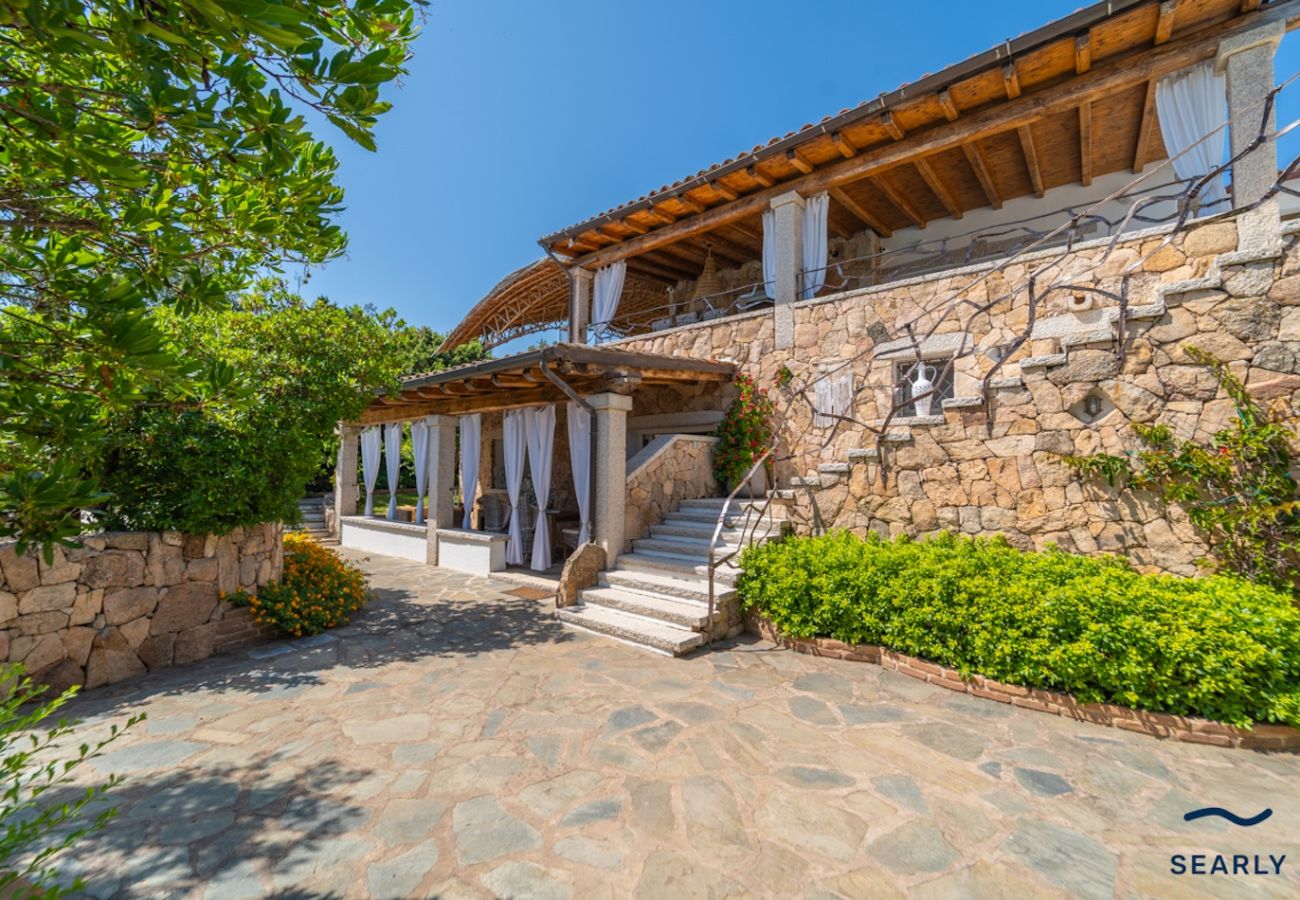 Villa in San Teodoro - Villa Orchidea