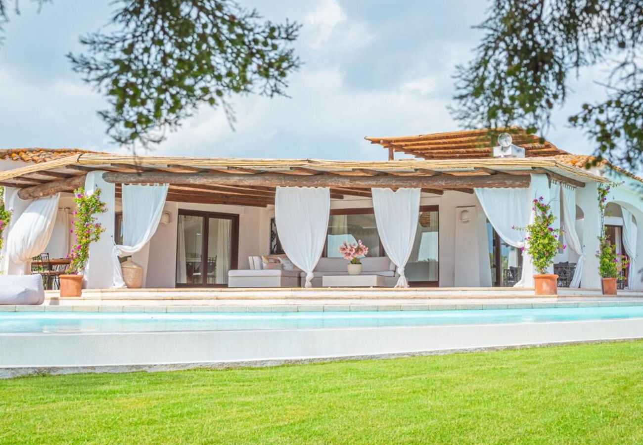 Villa in Porto Cervo - Villa Acantu