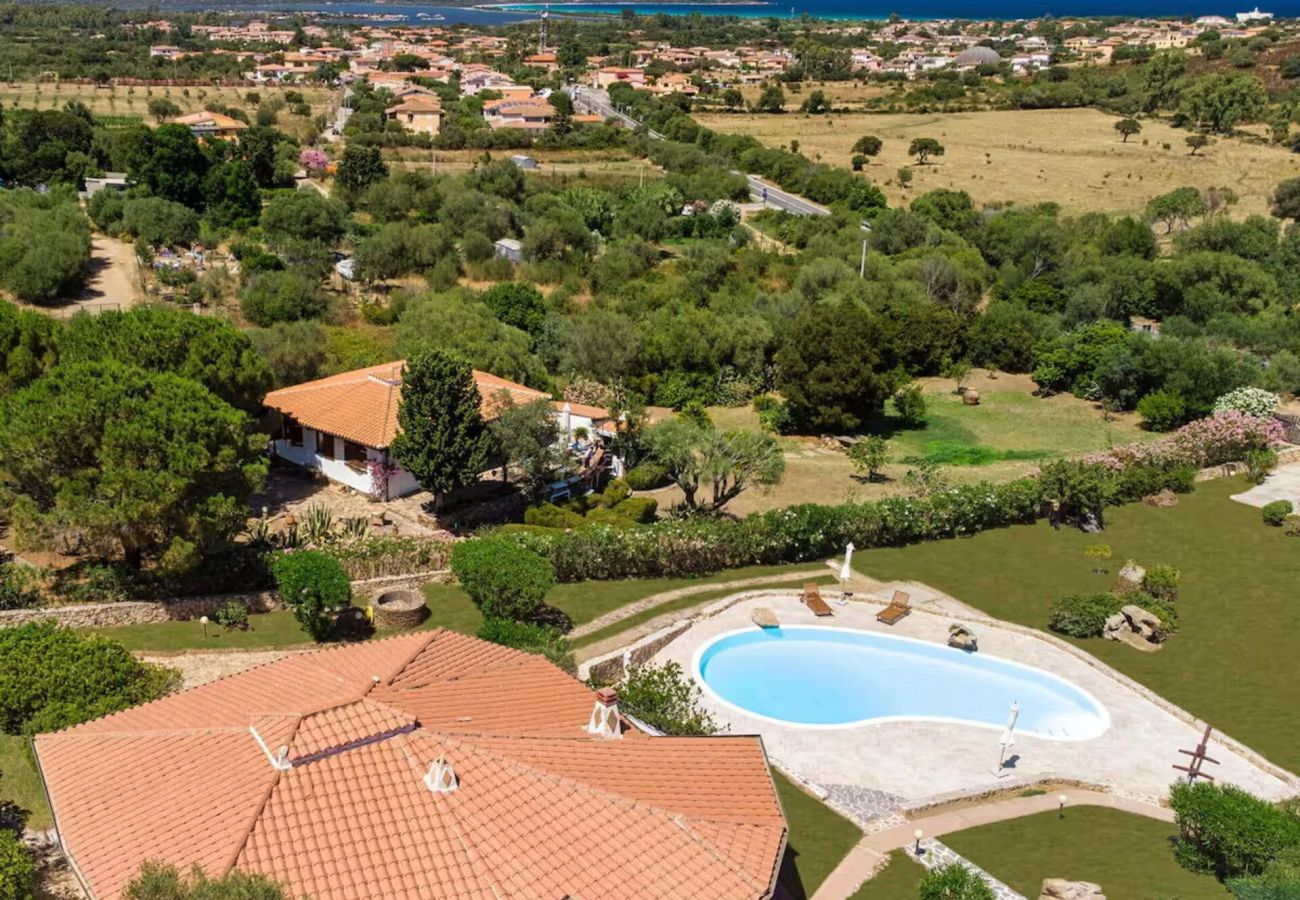 Villa in San Teodoro - Villa Luna Rossa