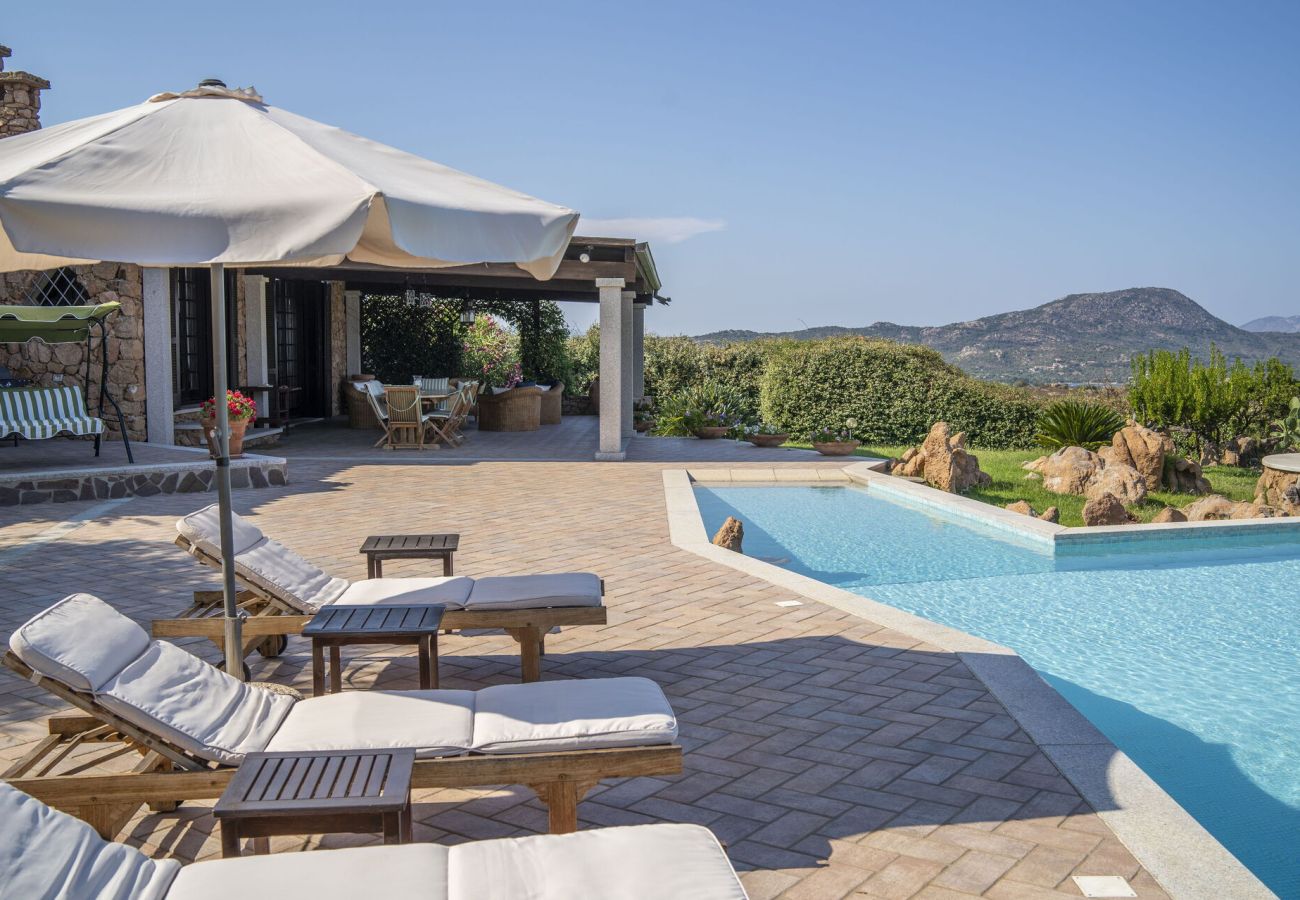 Villa in Porto San Paolo - Villa Panorama