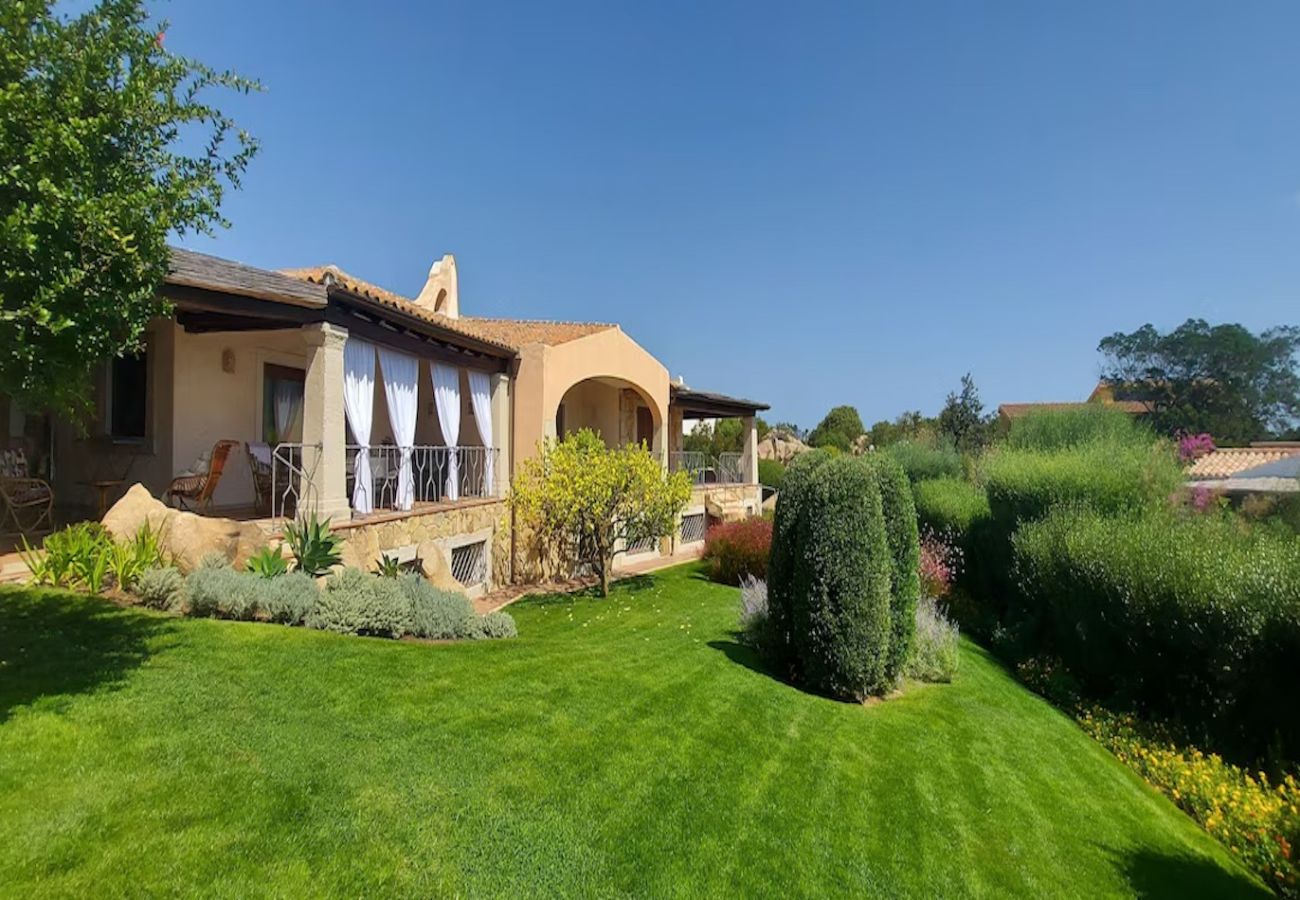 Villa in San Teodoro - Villetta Cala Ginepro