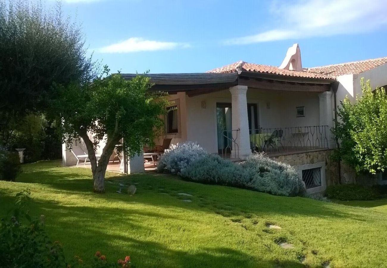 Villa in San Teodoro - Villetta Cala Ginepro
