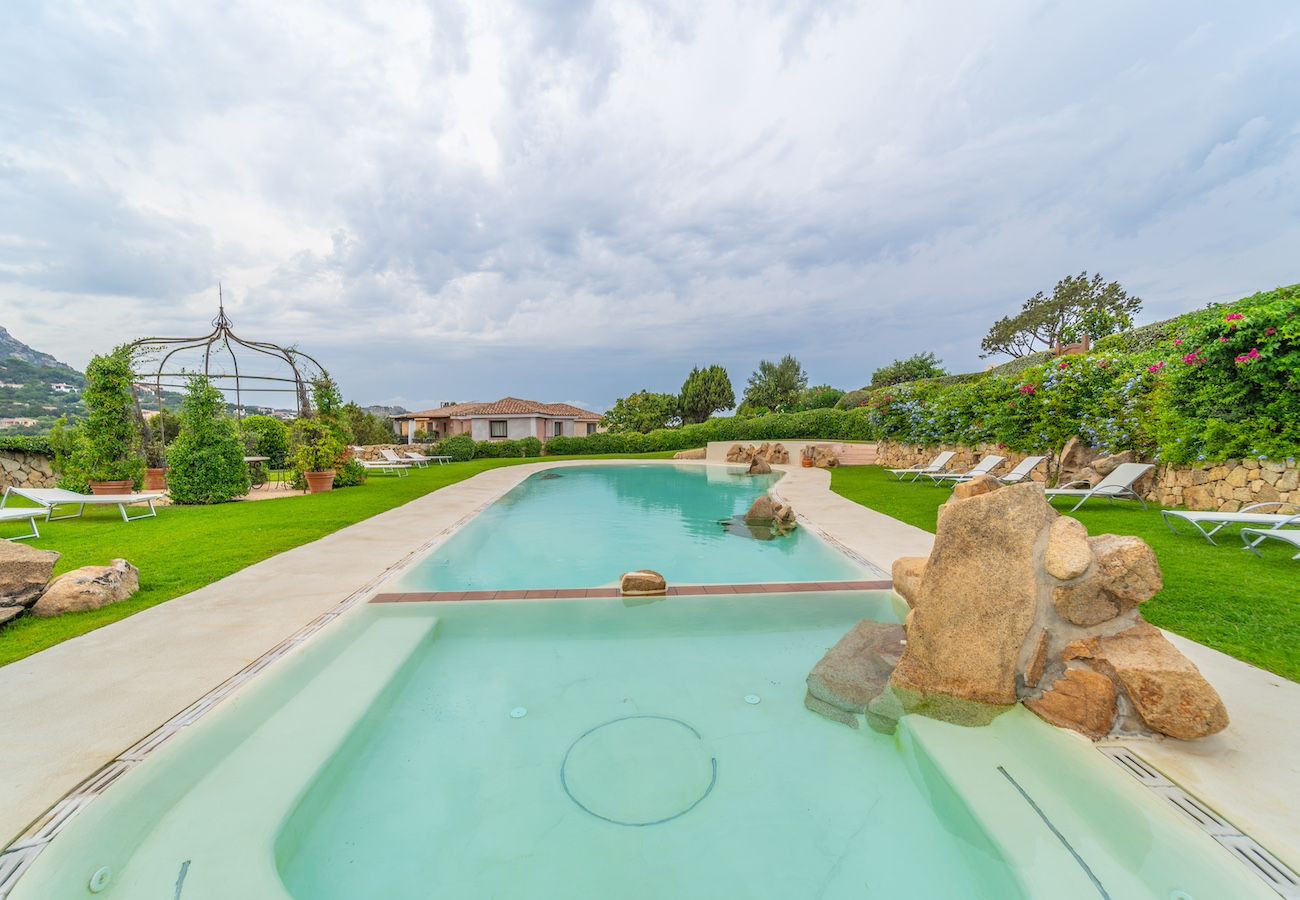 Villa in Porto Cervo - Villa Domo Mea - by Searly