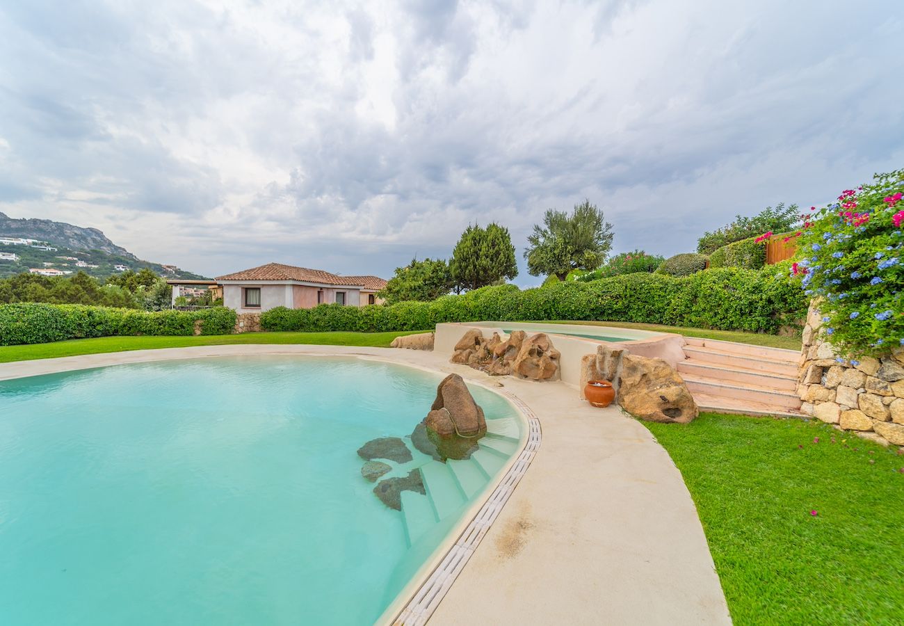 Villa in Porto Cervo - Villa Domo Mea - by Searly