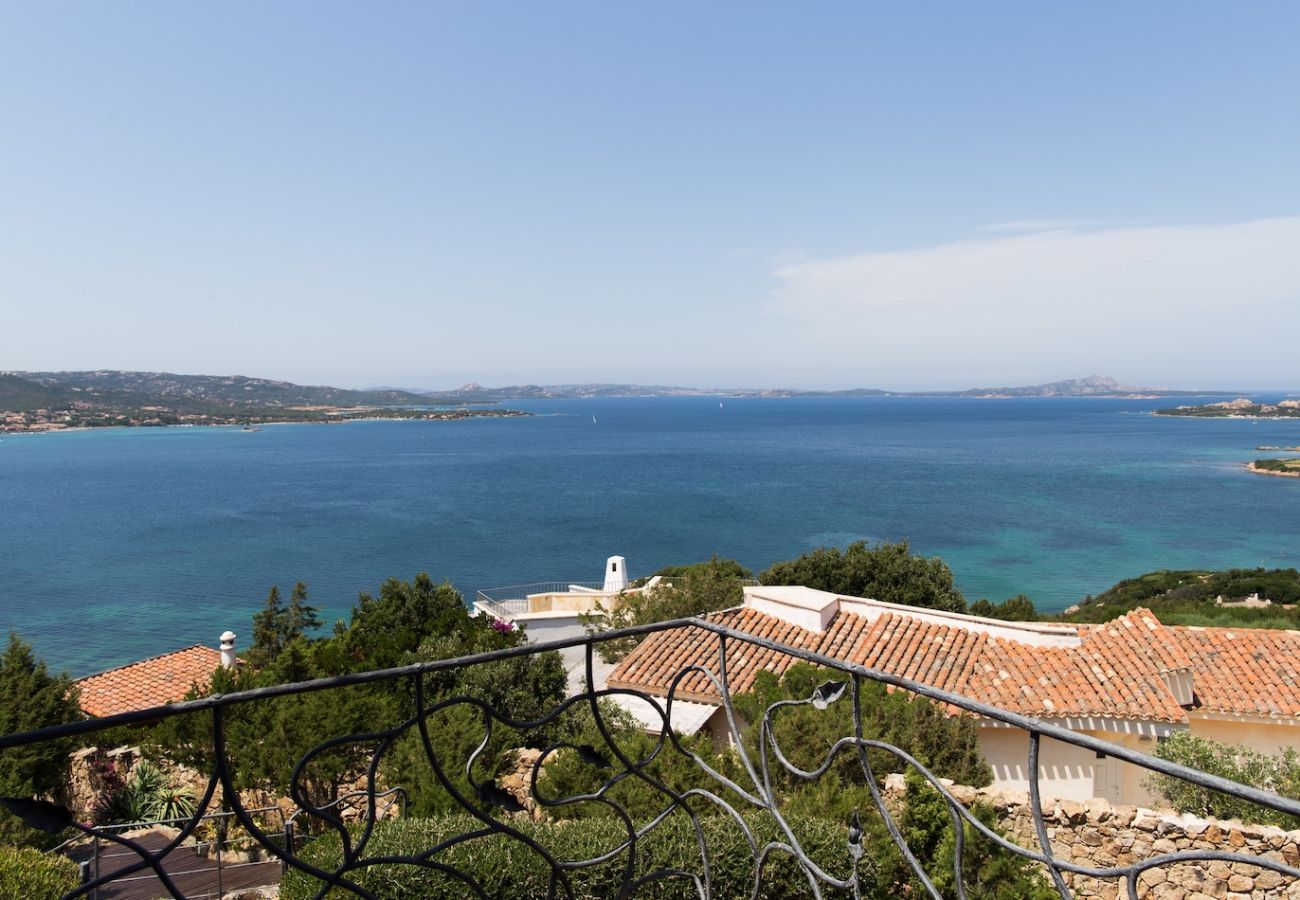 Villa in Baia Sardinia - Villa Quercia