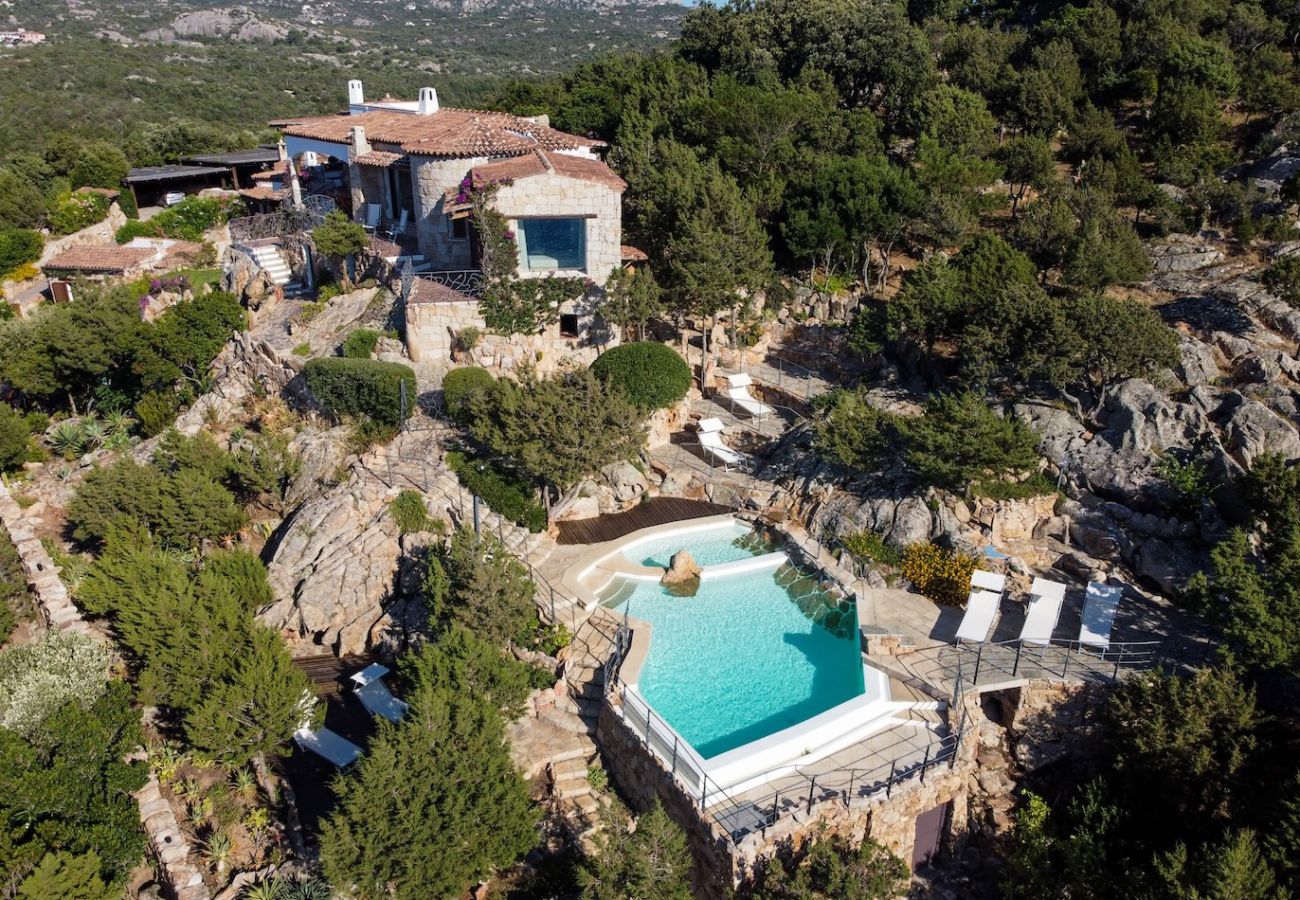Villa in Baia Sardinia - Villa Quercia