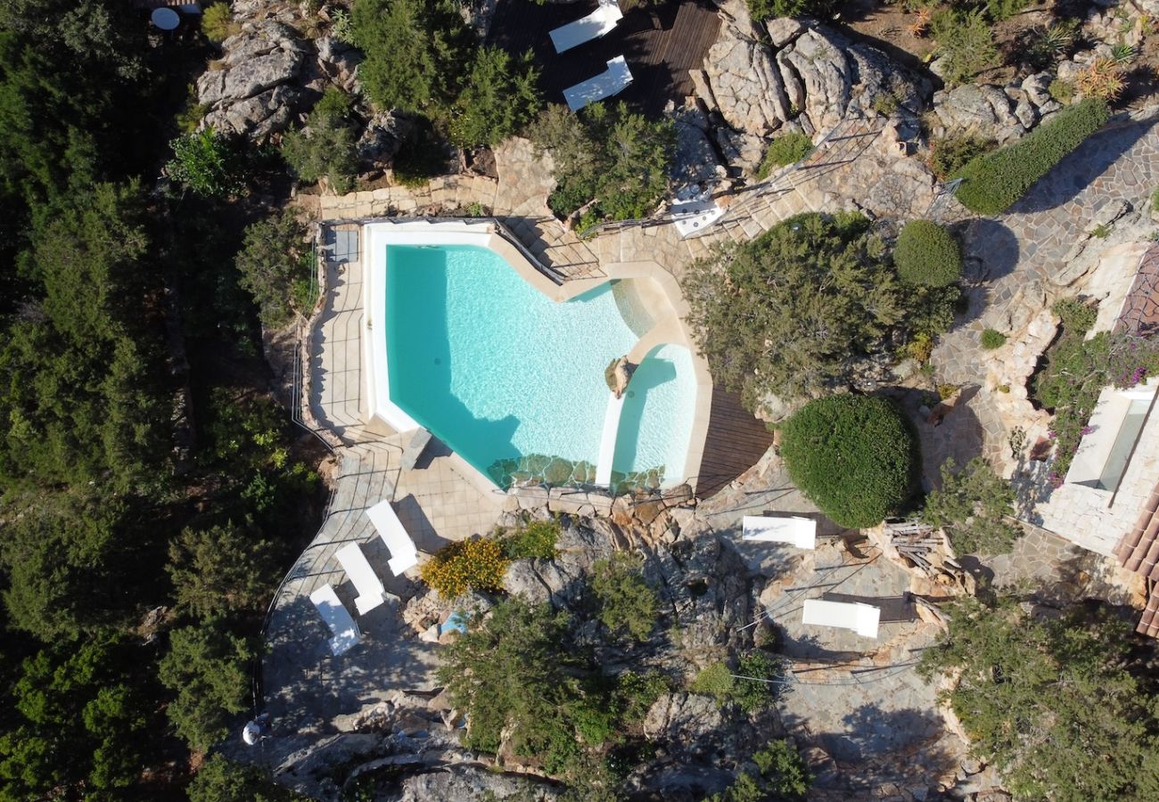 Villa in Baia Sardinia - Villa Quercia