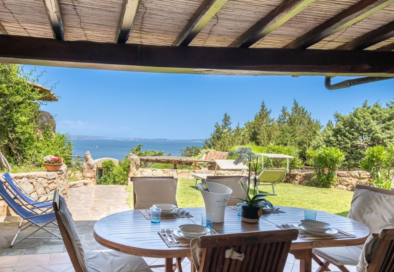Villa in Baia Sardinia - Villa Orso