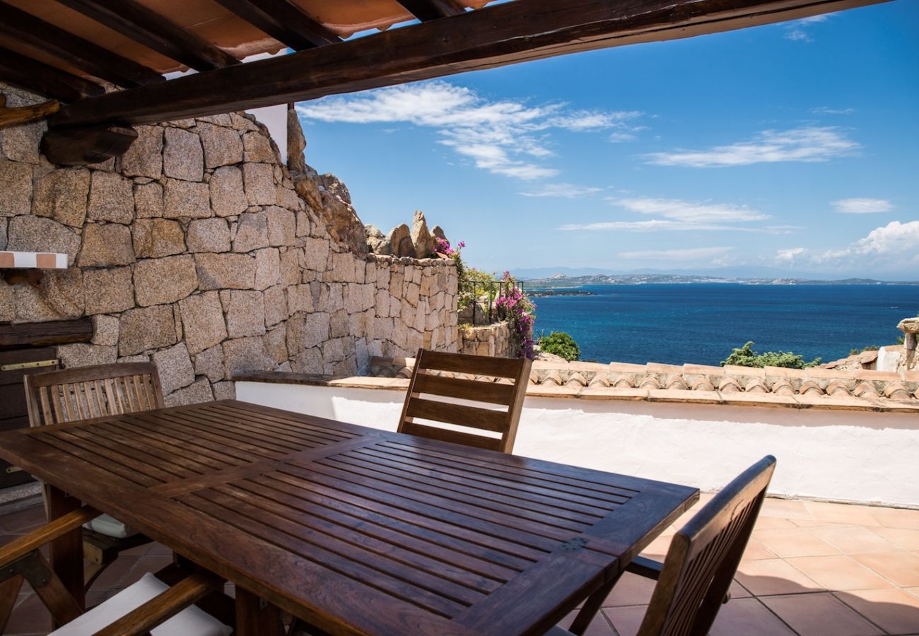 Villa in Baia Sardinia - Villa Bomboniera
