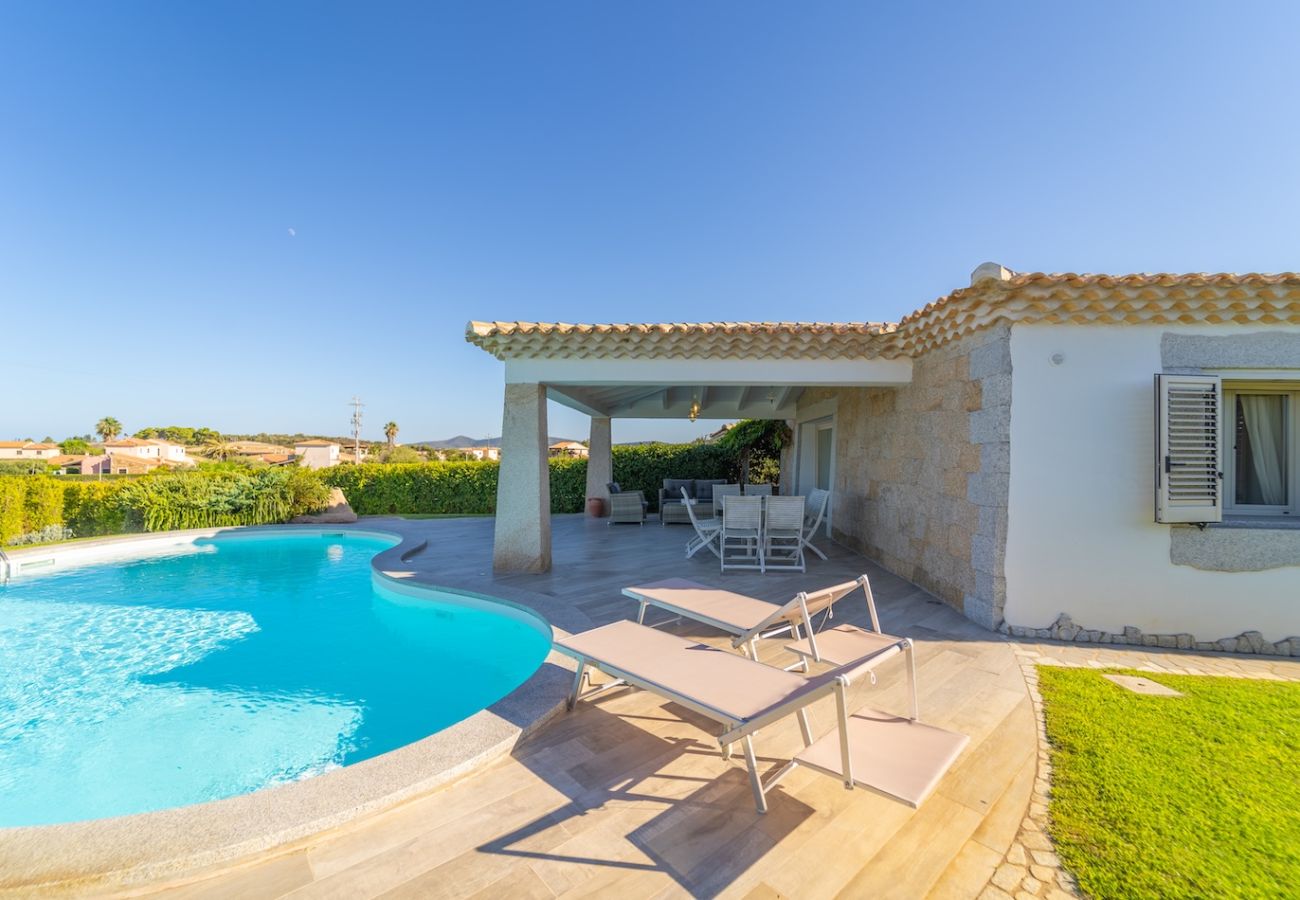 Villa in Budoni - Villa La Stella del Porto