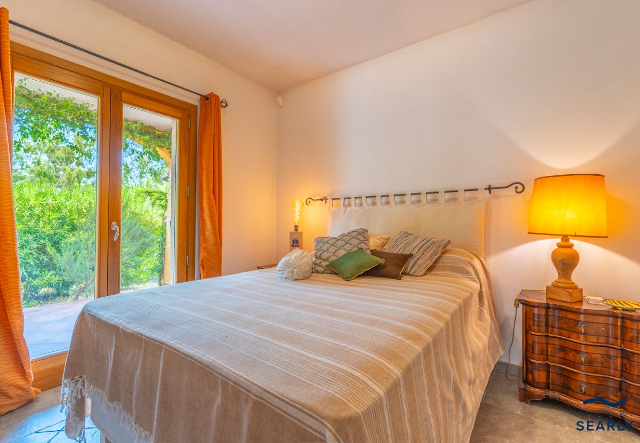 Villa in Cannigione - Esclusiva proprietà con piscina zona Cannigione