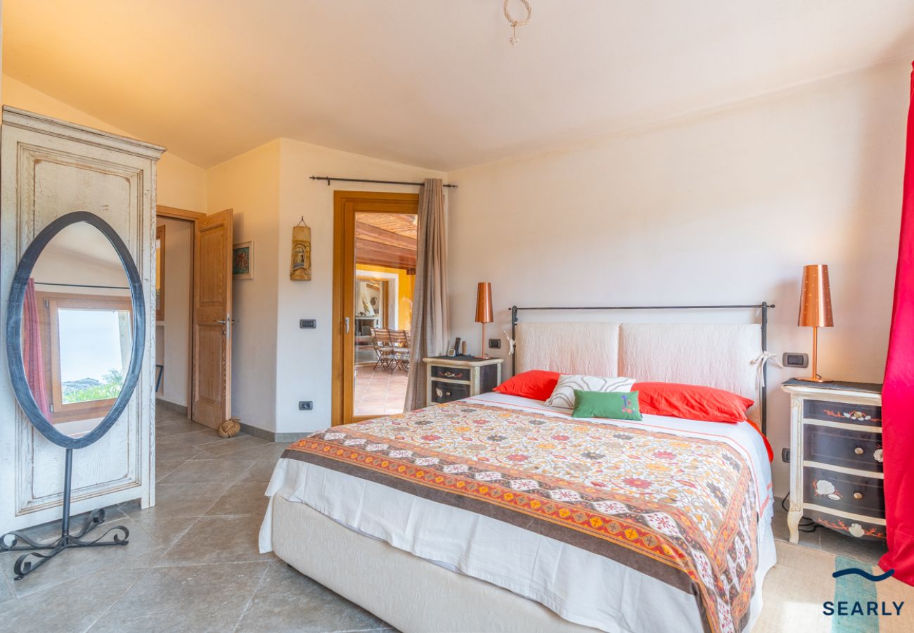 Villa in Cannigione - Esclusiva proprietà con piscina zona Cannigione